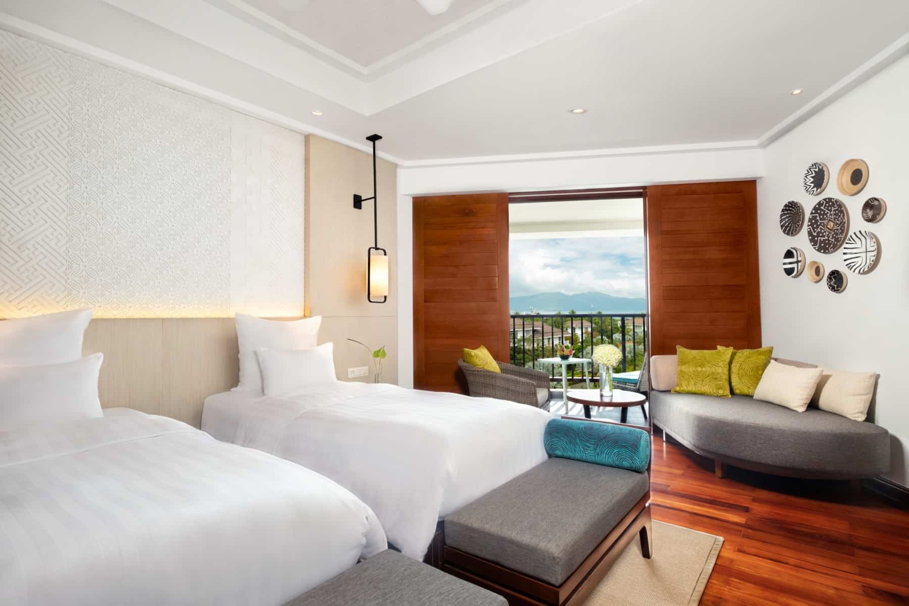 Voucher Pullman Đà Nẵng Beach Resort - phòng deluxe bay twin