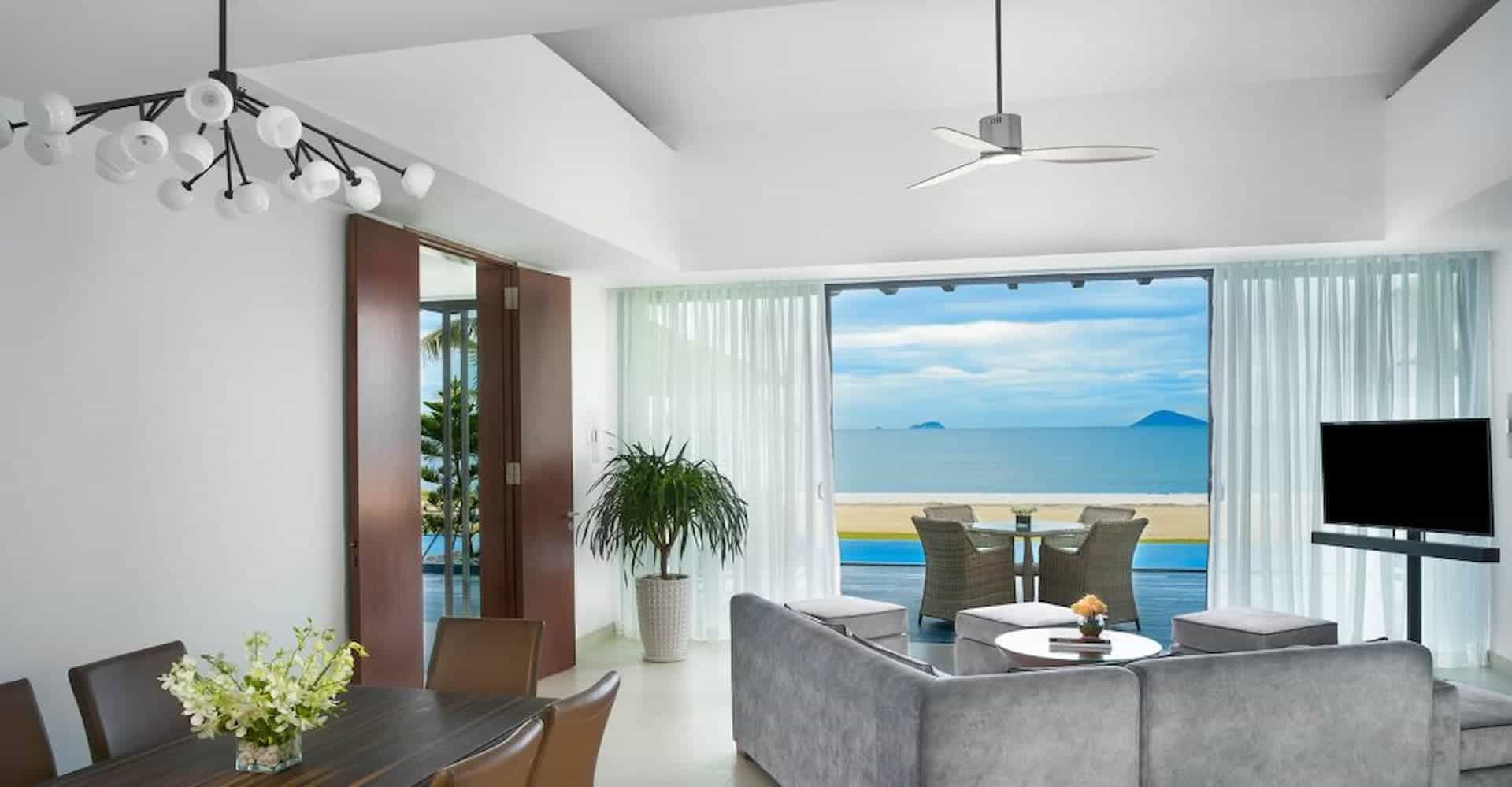 Voucher Sunrise Premium Resort & Spa Hoi An -villa 2 phòng ngủ có hồ bơi